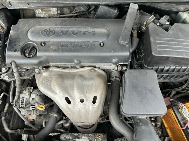 Черный Тойота Камри, объемом двигателя 2.4 л и пробегом 200 тыс. км за 4000 $, фото 7 на Automoto.ua