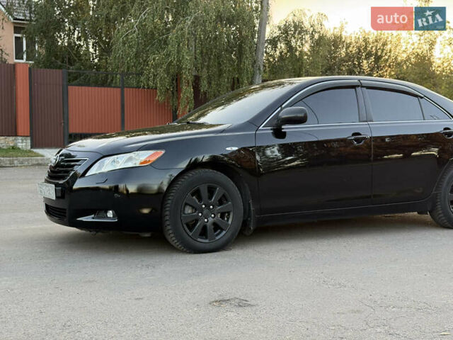 Чорний Тойота Камрі, об'ємом двигуна 3.46 л та пробігом 225 тис. км за 10300 $, фото 60 на Automoto.ua