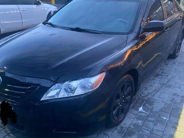 Черный Тойота Камри, объемом двигателя 2.4 л и пробегом 274 тыс. км за 7500 $, фото 1 на Automoto.ua