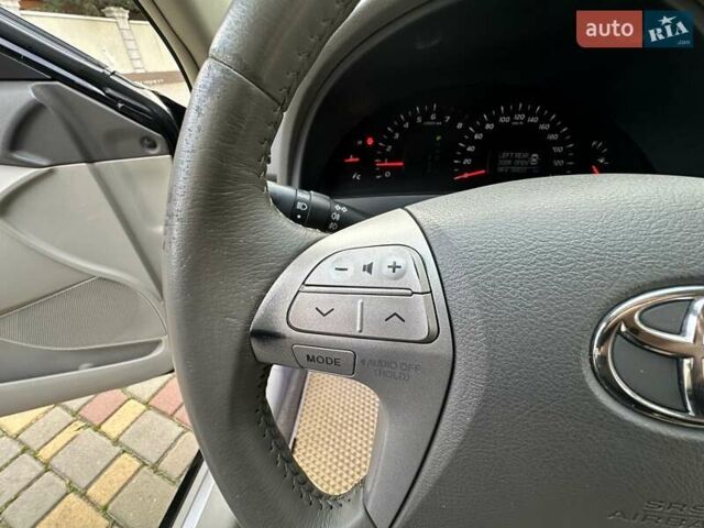 Черный Тойота Камри, объемом двигателя 2.36 л и пробегом 180 тыс. км за 8900 $, фото 35 на Automoto.ua