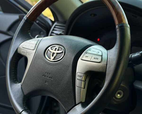 Чорний Тойота Камрі, об'ємом двигуна 3.46 л та пробігом 225 тис. км за 10300 $, фото 38 на Automoto.ua