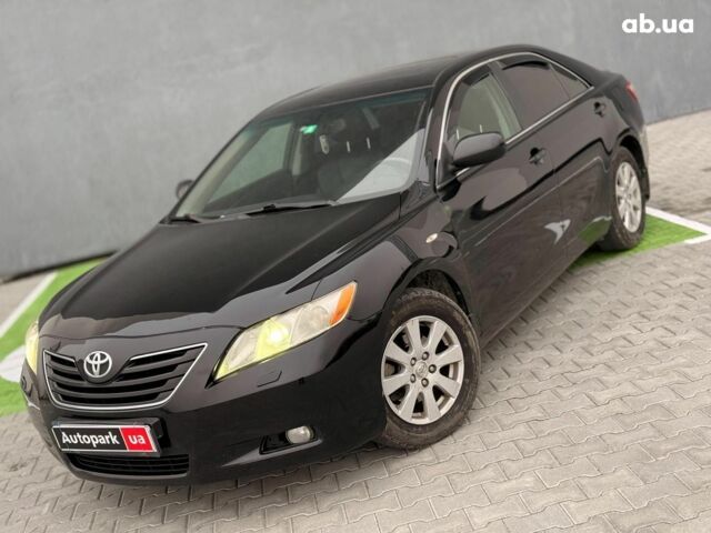 Чорний Тойота Камрі, об'ємом двигуна 2.4 л та пробігом 224 тис. км за 7990 $, фото 3 на Automoto.ua