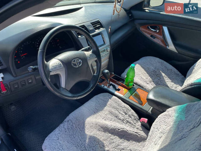 Чорний Тойота Камрі, об'ємом двигуна 2.36 л та пробігом 228 тис. км за 8200 $, фото 15 на Automoto.ua