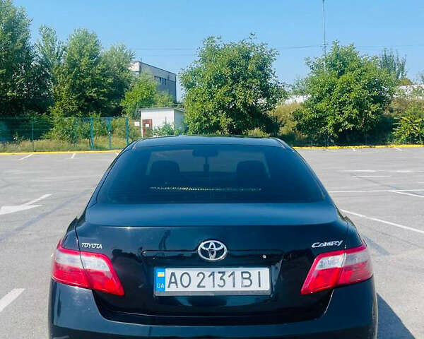 Черный Тойота Камри, объемом двигателя 2.36 л и пробегом 282 тыс. км за 7499 $, фото 2 на Automoto.ua