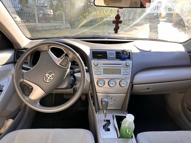 Чорний Тойота Камрі, об'ємом двигуна 2.36 л та пробігом 277 тис. км за 6500 $, фото 1 на Automoto.ua