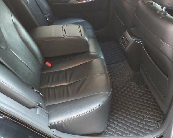 Чорний Тойота Камрі, об'ємом двигуна 3.5 л та пробігом 223 тис. км за 8900 $, фото 1 на Automoto.ua
