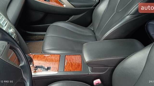 Черный Тойота Камри, объемом двигателя 2.4 л и пробегом 310 тыс. км за 7700 $, фото 13 на Automoto.ua