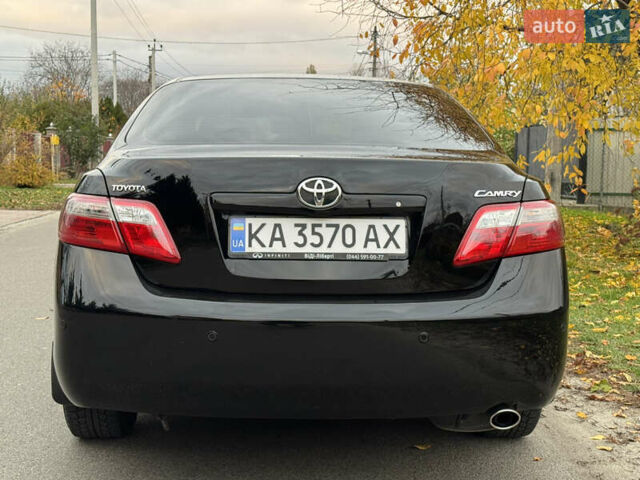 Черный Тойота Камри, объемом двигателя 2.4 л и пробегом 189 тыс. км за 8600 $, фото 28 на Automoto.ua