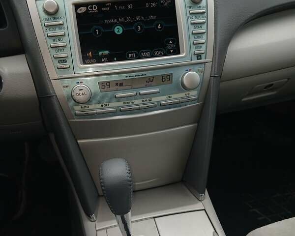 Черный Тойота Камри, объемом двигателя 2.36 л и пробегом 268 тыс. км за 9500 $, фото 23 на Automoto.ua