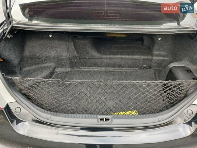 Черный Тойота Камри, объемом двигателя 2.36 л и пробегом 268 тыс. км за 9500 $, фото 11 на Automoto.ua