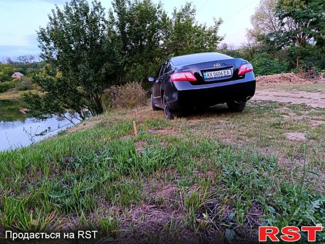 Черный Тойота Камри, объемом двигателя 2.4 л и пробегом 202 тыс. км за 9500 $, фото 10 на Automoto.ua