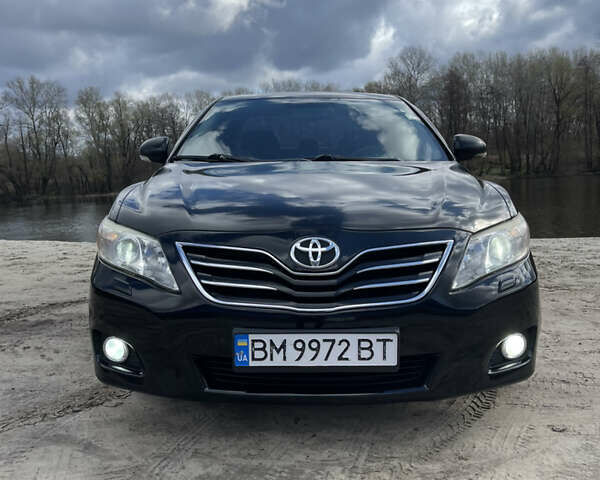 Черный Тойота Камри, объемом двигателя 2.4 л и пробегом 320 тыс. км за 9999 $, фото 4 на Automoto.ua
