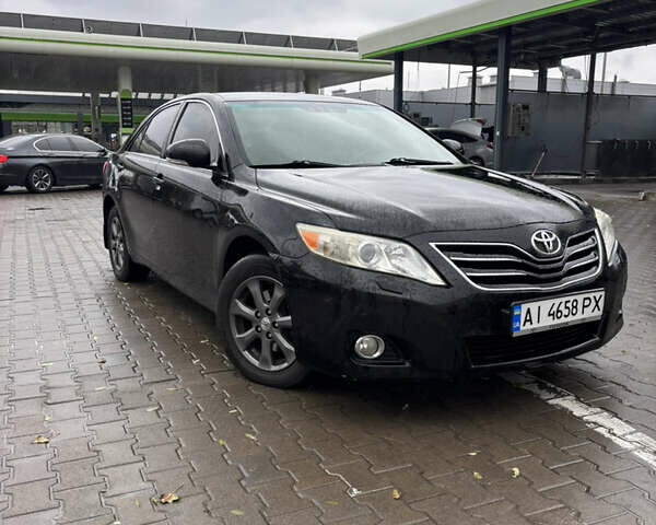 Тойота Камри 2009 в Киеве на Automoto.ua Черный Тойота Камри, объемом двигателя 2.36 л и пробегом 299 тыс. км за 9200 $, фото 2 на Automoto.ua