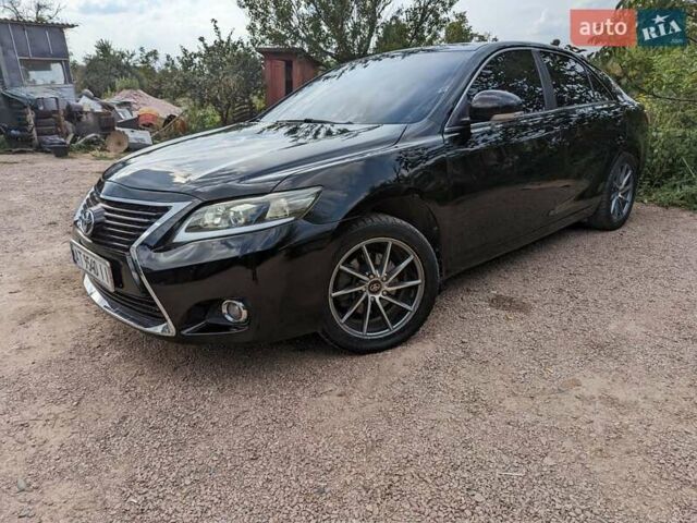 Черный Тойота Камри, объемом двигателя 2.4 л и пробегом 192 тыс. км за 8500 $, фото 1 на Automoto.ua