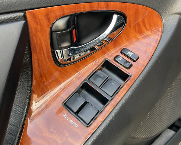 Черный Тойота Камри, объемом двигателя 2.4 л и пробегом 366 тыс. км за 6500 $, фото 21 на Automoto.ua