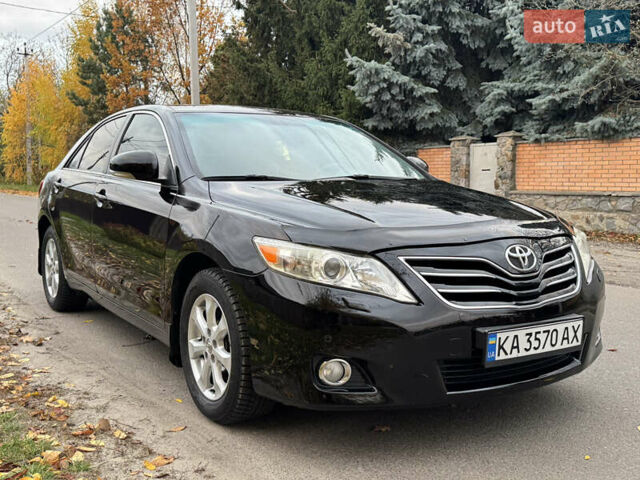 Черный Тойота Камри, объемом двигателя 2.4 л и пробегом 189 тыс. км за 8600 $, фото 25 на Automoto.ua