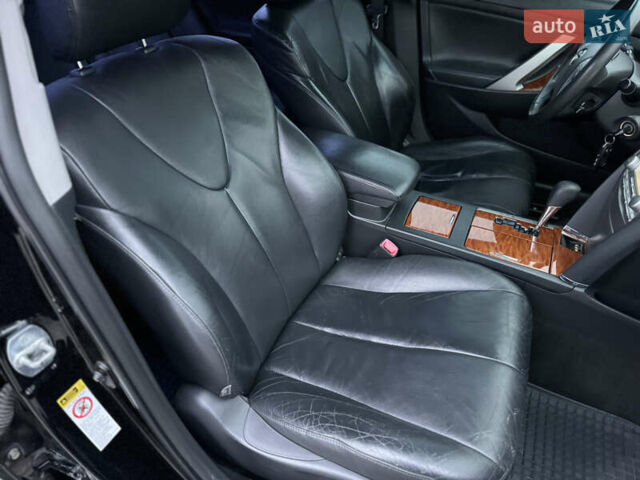 Черный Тойота Камри, объемом двигателя 2.4 л и пробегом 206 тыс. км за 10750 $, фото 73 на Automoto.ua