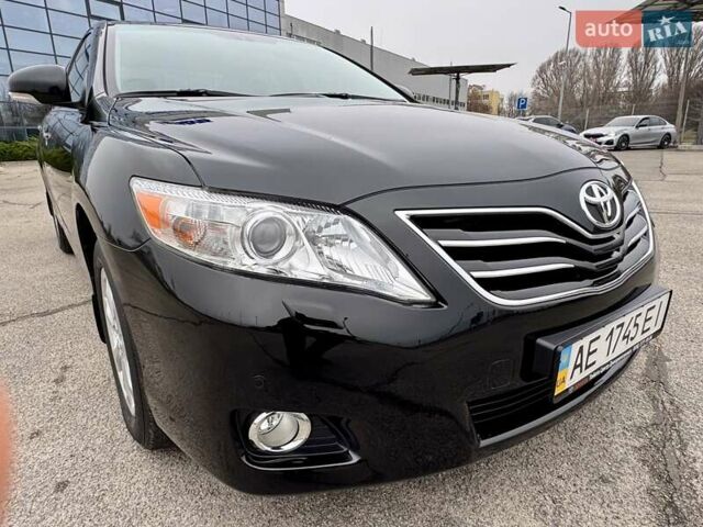 Черный Тойота Камри, объемом двигателя 2.4 л и пробегом 13 тыс. км за 22000 $, фото 17 на Automoto.ua