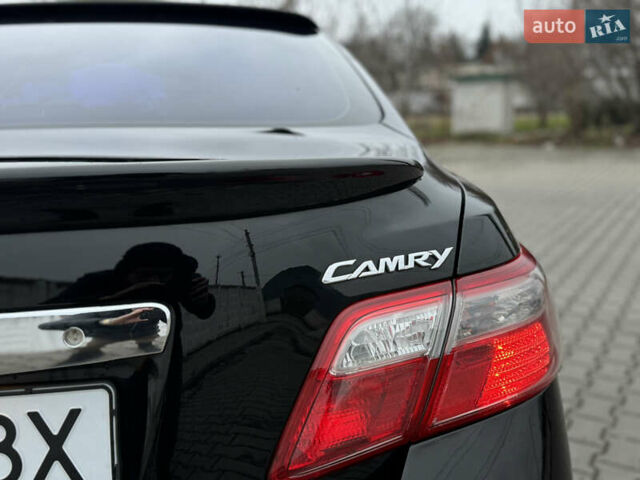 Черный Тойота Камри, объемом двигателя 2.4 л и пробегом 206 тыс. км за 10750 $, фото 13 на Automoto.ua