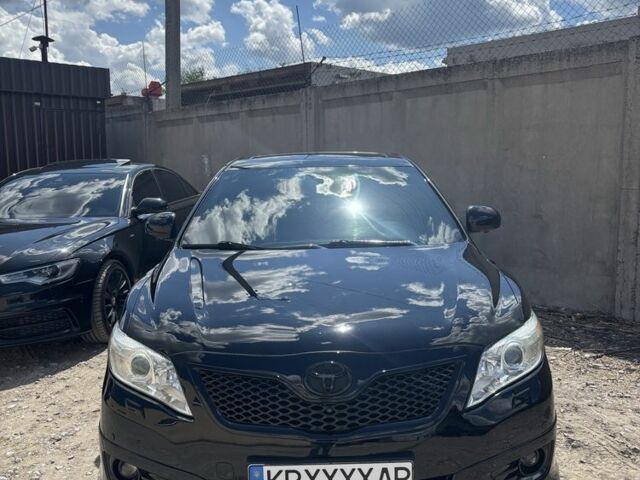 Тойота Камри 2010 в Запорожье на Automoto.ua Черный Тойота Камри, объемом двигателя 3.5 л и пробегом 190 тыс. км за 12500 $, фото 1 на Automoto.ua
