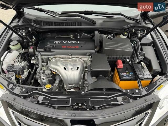 Черный Тойота Камри, объемом двигателя 2.4 л и пробегом 13 тыс. км за 22000 $, фото 62 на Automoto.ua