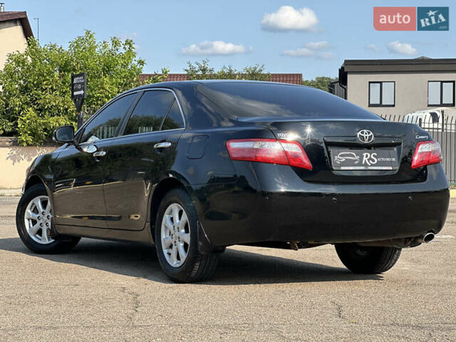 Черный Тойота Камри, объемом двигателя 2.36 л и пробегом 270 тыс. км за 8900 $, фото 2 на Automoto.ua
