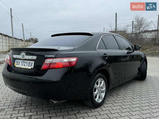 Черный Тойота Камри, объемом двигателя 2.4 л и пробегом 206 тыс. км за 10750 $, фото 7 на Automoto.ua
