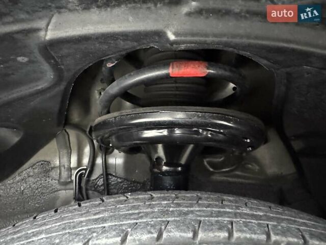 Черный Тойота Камри, объемом двигателя 2.4 л и пробегом 13 тыс. км за 22000 $, фото 35 на Automoto.ua