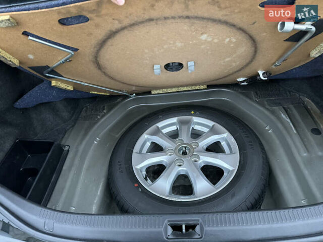 Черный Тойота Камри, объемом двигателя 2.4 л и пробегом 206 тыс. км за 10750 $, фото 62 на Automoto.ua