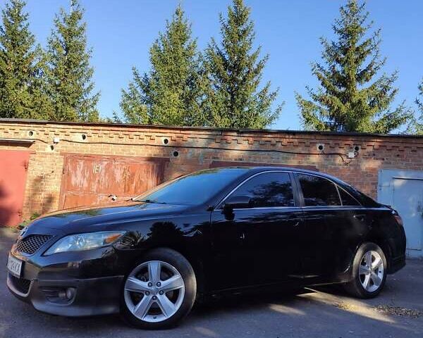 Чорний Тойота Камрі, об'ємом двигуна 2.5 л та пробігом 259 тис. км за 8900 $, фото 7 на Automoto.ua