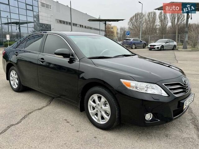 Черный Тойота Камри, объемом двигателя 2.4 л и пробегом 13 тыс. км за 22000 $, фото 24 на Automoto.ua