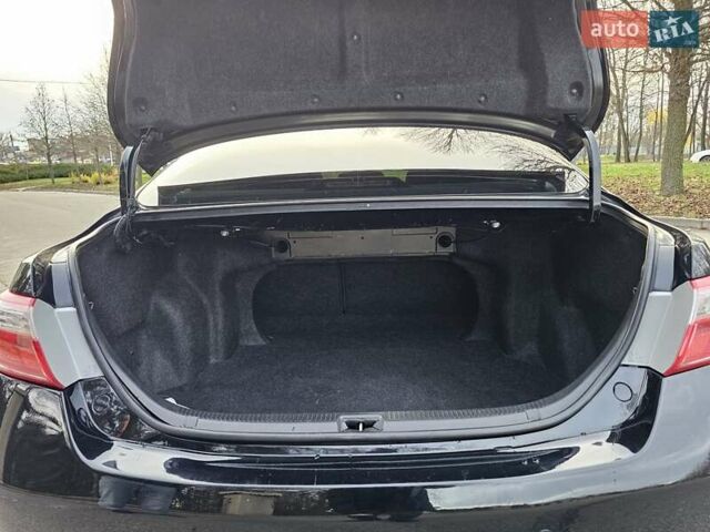 Черный Тойота Камри, объемом двигателя 2.36 л и пробегом 197 тыс. км за 11000 $, фото 18 на Automoto.ua