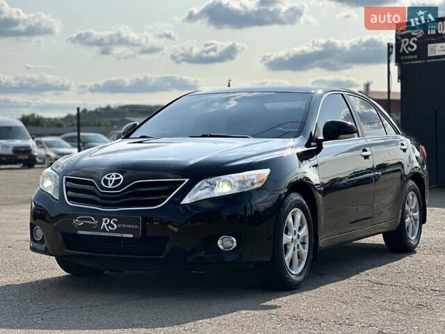 Черный Тойота Камри, объемом двигателя 2.36 л и пробегом 270 тыс. км за 8900 $, фото 3 на Automoto.ua