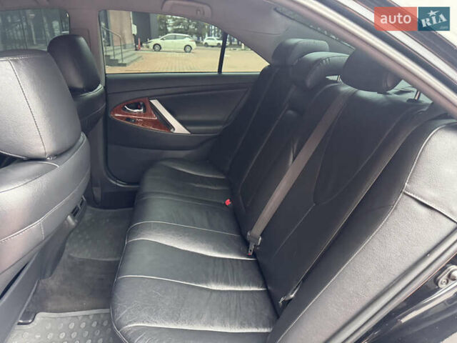 Чорний Тойота Камрі, об'ємом двигуна 2.36 л та пробігом 214 тис. км за 9700 $, фото 24 на Automoto.ua