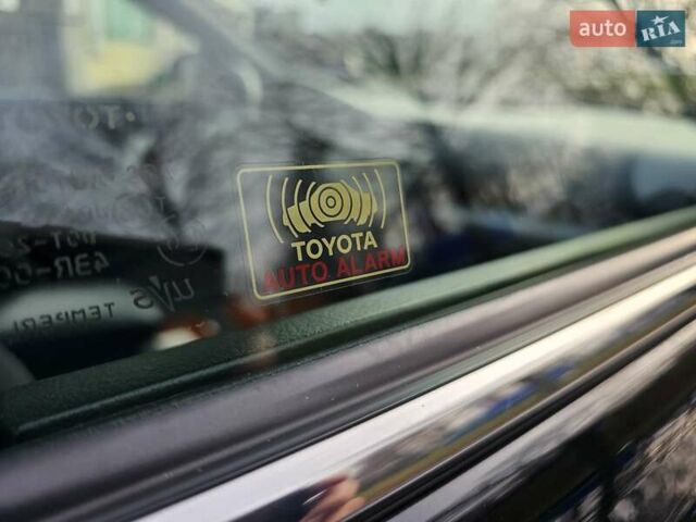 Черный Тойота Камри, объемом двигателя 2.36 л и пробегом 197 тыс. км за 11000 $, фото 23 на Automoto.ua