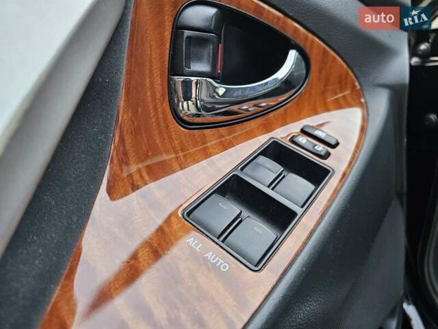 Черный Тойота Камри, объемом двигателя 2.36 л и пробегом 197 тыс. км за 11000 $, фото 11 на Automoto.ua