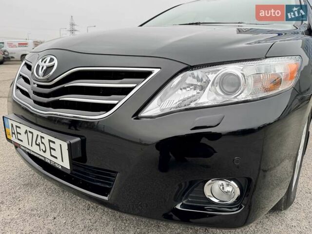 Черный Тойота Камри, объемом двигателя 2.4 л и пробегом 13 тыс. км за 22000 $, фото 27 на Automoto.ua