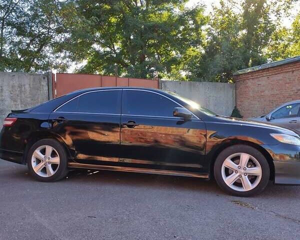 Чорний Тойота Камрі, об'ємом двигуна 2.5 л та пробігом 259 тис. км за 8900 $, фото 11 на Automoto.ua