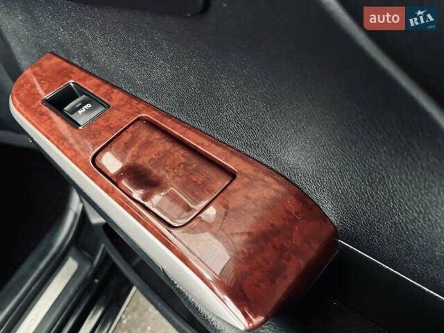 Черный Тойота Камри, объемом двигателя 2.5 л и пробегом 195 тыс. км за 13850 $, фото 56 на Automoto.ua