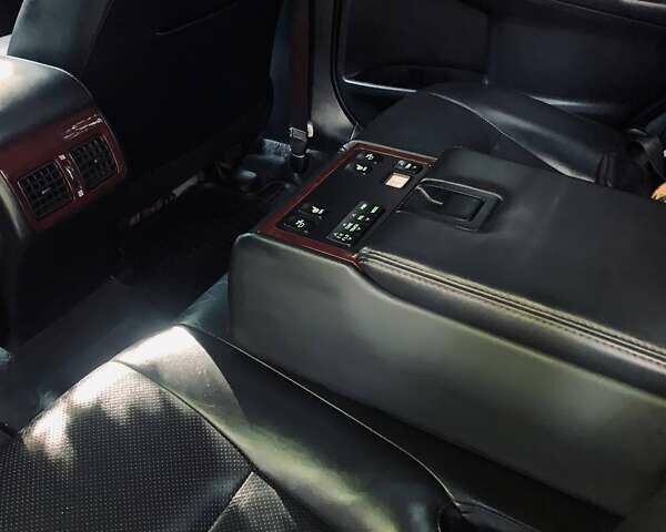Черный Тойота Камри, объемом двигателя 2.5 л и пробегом 250 тыс. км за 13000 $, фото 21 на Automoto.ua