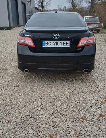 Черный Тойота Камри, объемом двигателя 2.5 л и пробегом 260 тыс. км за 10200 $, фото 3 на Automoto.ua