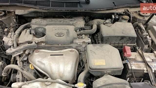 Черный Тойота Камри, объемом двигателя 2.5 л и пробегом 187 тыс. км за 11000 $, фото 18 на Automoto.ua