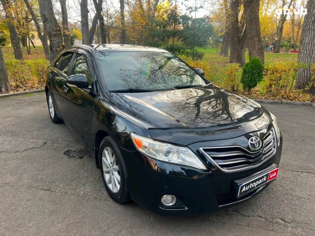 Чорний Тойота Камрі, об'ємом двигуна 3.5 л та пробігом 293 тис. км за 9990 $, фото 2 на Automoto.ua