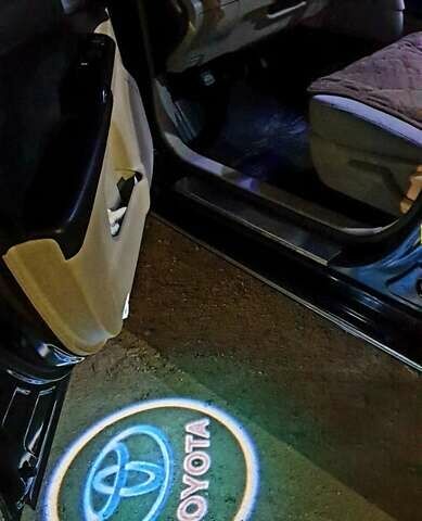 Черный Тойота Камри, объемом двигателя 2.5 л и пробегом 154 тыс. км за 9490 $, фото 27 на Automoto.ua