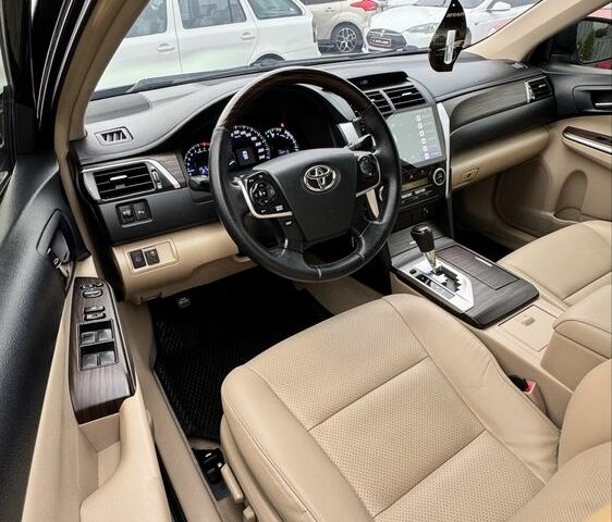 Чорний Тойота Камрі, об'ємом двигуна 2.5 л та пробігом 198 тис. км за 12900 $, фото 9 на Automoto.ua