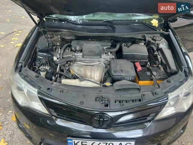Тойота Камри 2011 в Днепре (Днепропетровске) на Automoto.ua Черный Тойота Камри, объемом двигателя 2.5 л и пробегом 260 тыс. км за 8900 $, фото 4 на Automoto.ua