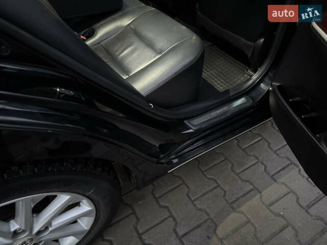 Черный Тойота Камри, объемом двигателя 2.5 л и пробегом 190 тыс. км за 13000 $, фото 10 на Automoto.ua