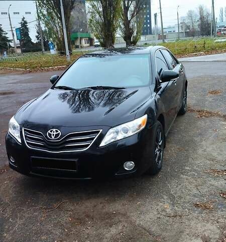 Черный Тойота Камри, объемом двигателя 2.36 л и пробегом 248 тыс. км за 10500 $, фото 3 на Automoto.ua
