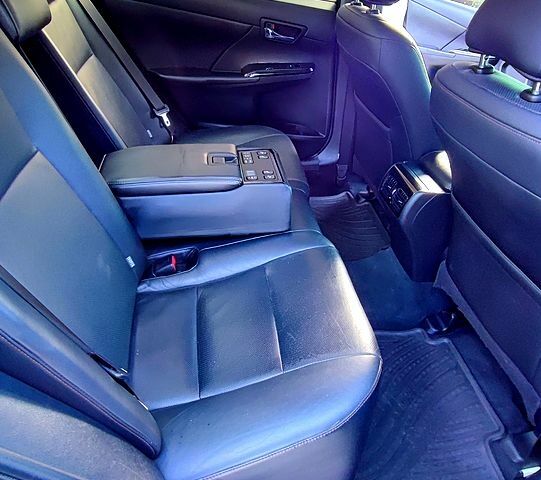 Чорний Тойота Камрі, об'ємом двигуна 2.5 л та пробігом 180 тис. км за 13100 $, фото 7 на Automoto.ua