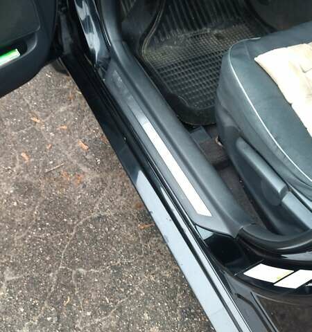 Черный Тойота Камри, объемом двигателя 2.36 л и пробегом 248 тыс. км за 10500 $, фото 10 на Automoto.ua